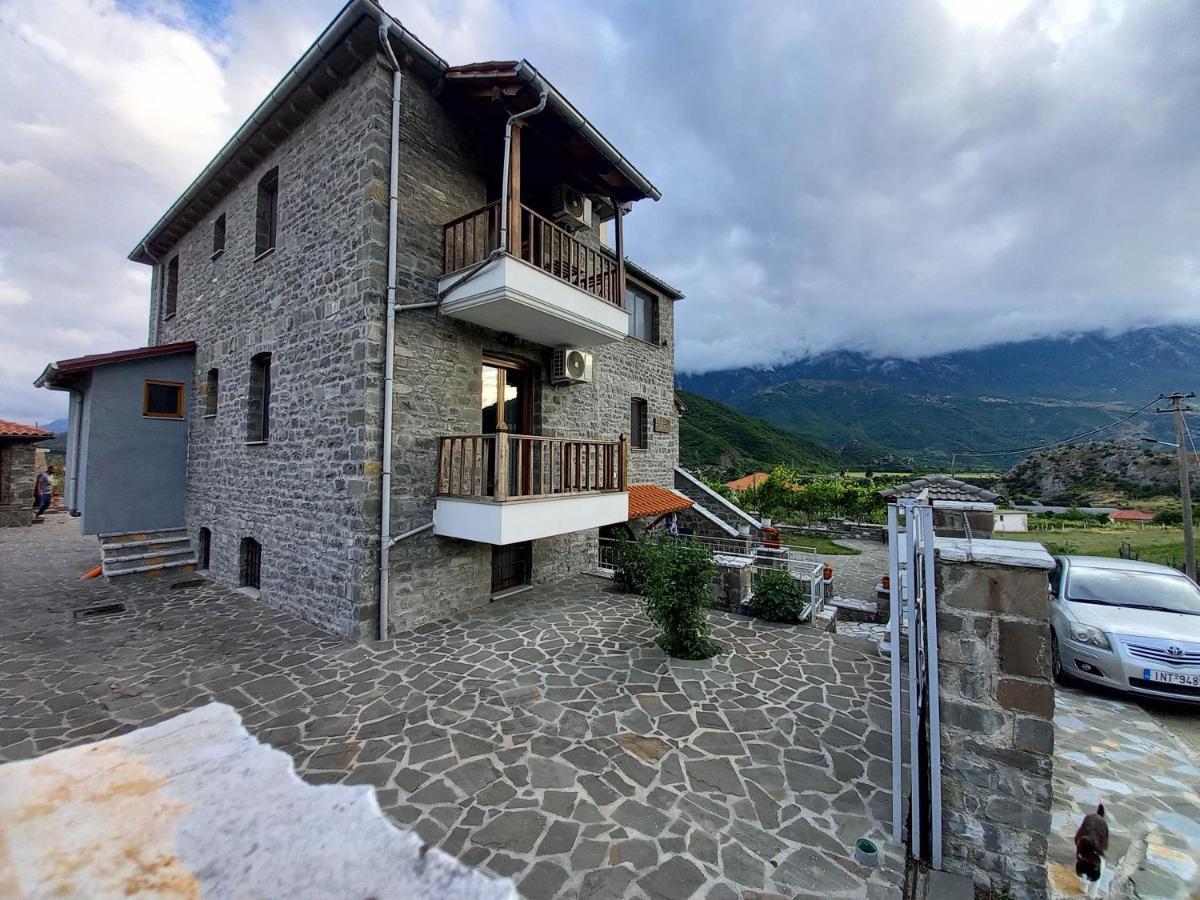 الشقق الفندقية Përmetفي  The Stone House المظهر الخارجي الصورة